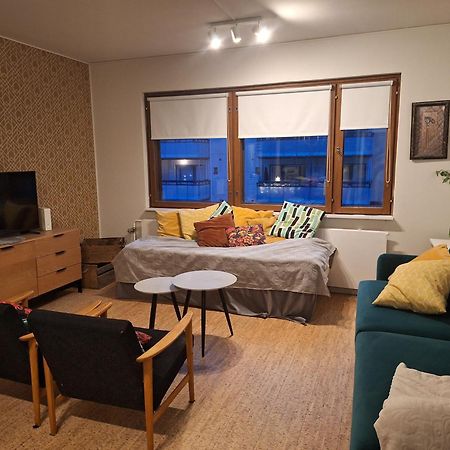 Alice Apartment - Main Street روفانييمي المظهر الخارجي الصورة